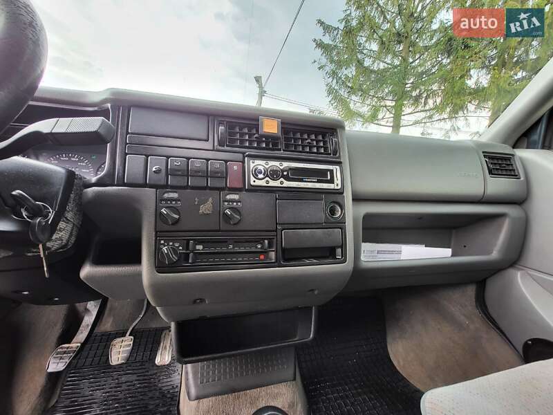 Мінівен Volkswagen Multivan 1995 в Львові