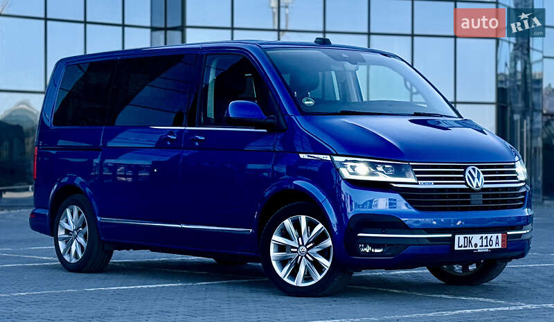 Мінівен Volkswagen Multivan 2020 в Чернівцях