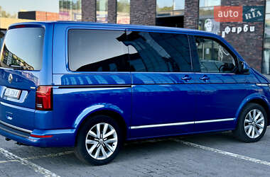 Минивэн Volkswagen Multivan 2020 в 