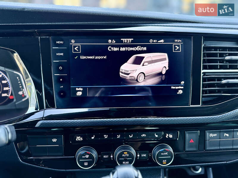 Мінівен Volkswagen Multivan 2020 в Чернівцях