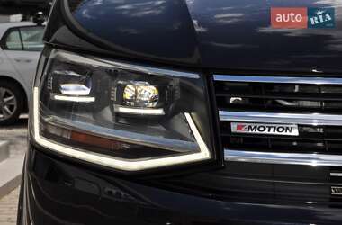 Минивэн Volkswagen Multivan 2015 в 