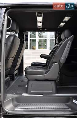 Минивэн Volkswagen Multivan 2015 в 