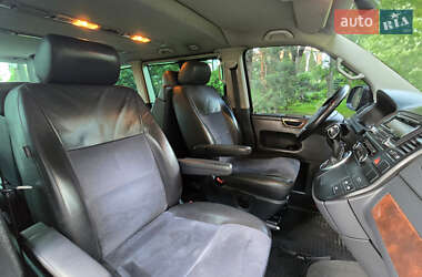 Минивэн Volkswagen Multivan 2010 в 