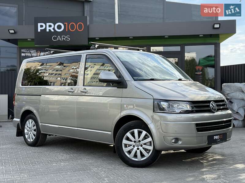 Мінівен Volkswagen Multivan 2011 в Києві