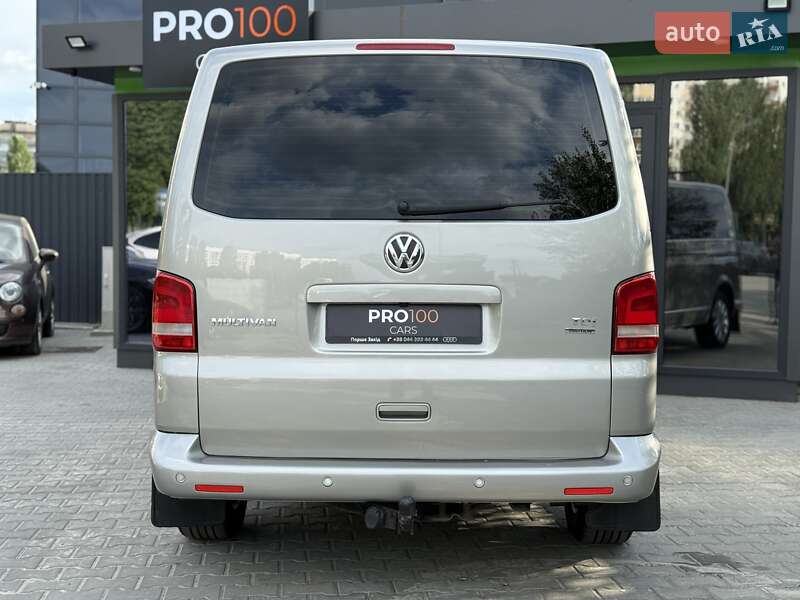 Мінівен Volkswagen Multivan 2011 в Києві