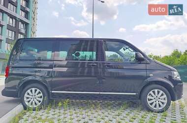 Мінівен Volkswagen Multivan 2012 в 