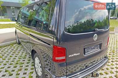 Мінівен Volkswagen Multivan 2012 в 