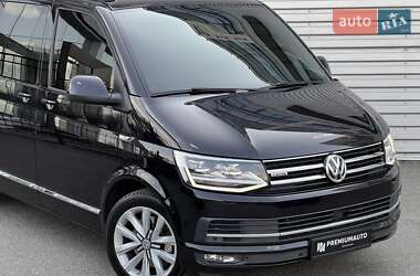 Минивэн Volkswagen Multivan 2016 в 