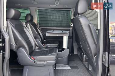 Минивэн Volkswagen Multivan 2016 в 