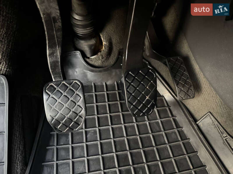 Минивэн Volkswagen Multivan 2010 в Виннице