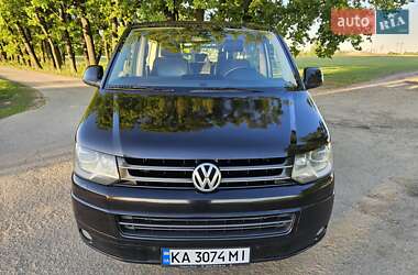 Минивэн Volkswagen Multivan 2012 в 