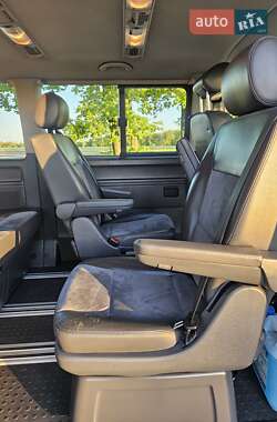 Минивэн Volkswagen Multivan 2012 в 