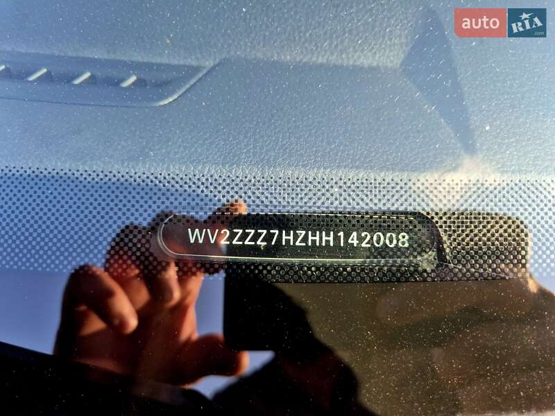 Минивэн Volkswagen Multivan 2017 в Сваляве