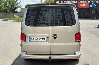 Минивэн Volkswagen Multivan 2006 в 