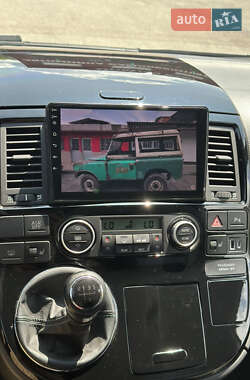 Минивэн Volkswagen Multivan 2006 в 