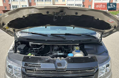 Минивэн Volkswagen Multivan 2006 в 