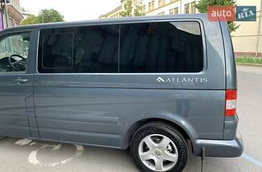 Минивэн Volkswagen Multivan 2008 в 