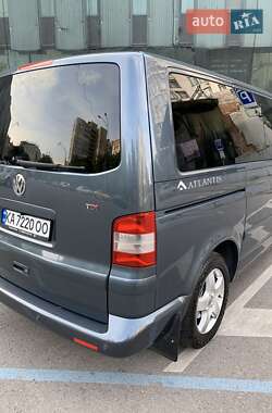 Минивэн Volkswagen Multivan 2008 в 