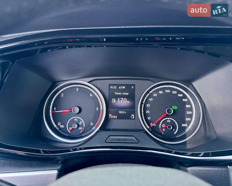 Мінівен Volkswagen Multivan 2020 в Києві