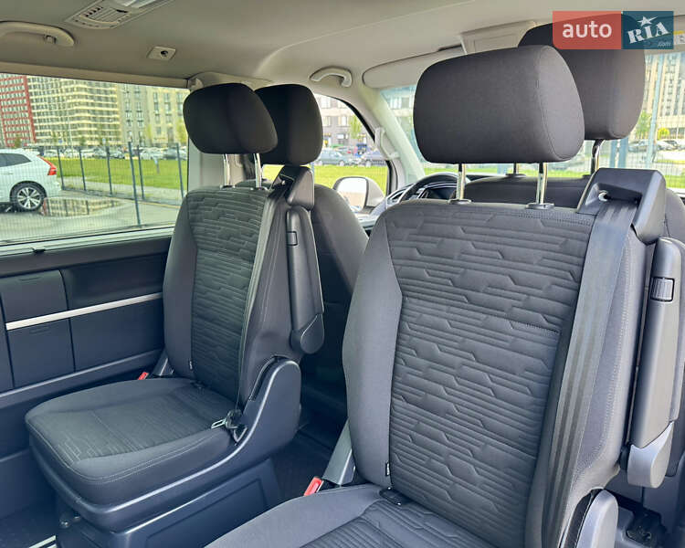 Мінівен Volkswagen Multivan 2020 в Києві