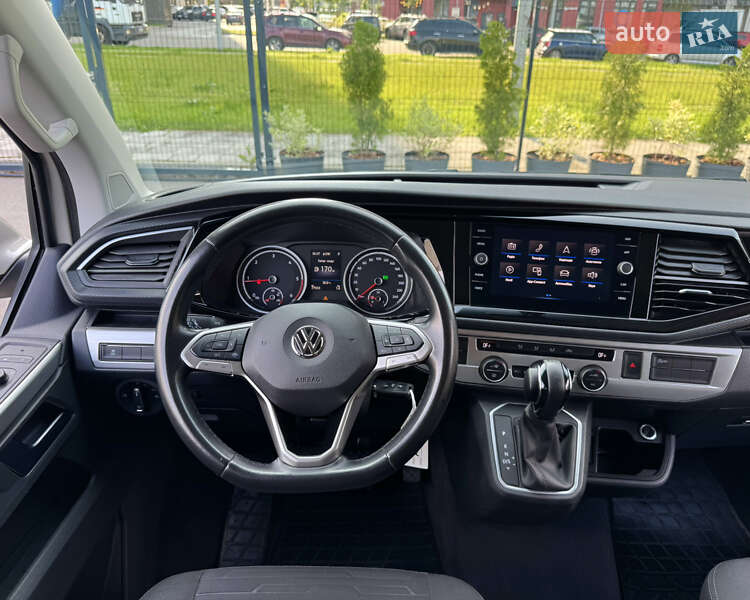 Мінівен Volkswagen Multivan 2020 в Києві