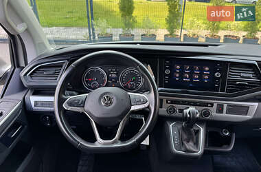Минивэн Volkswagen Multivan 2020 в 