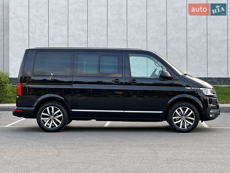 Минивэн Volkswagen Multivan 2020 в Киеве