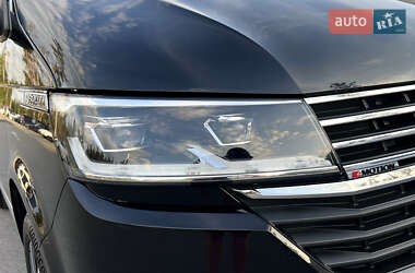 Минивэн Volkswagen Multivan 2020 в 