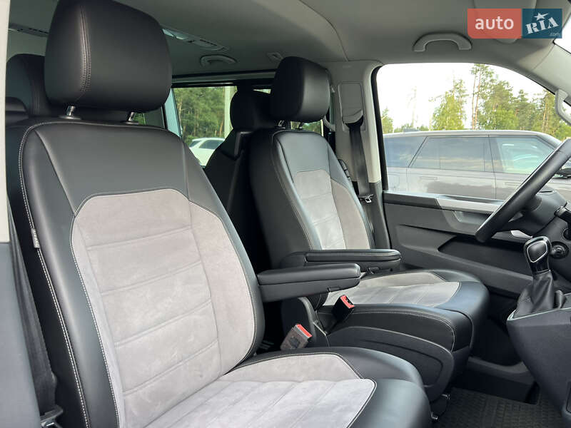 Минивэн Volkswagen Multivan 2020 в Киеве
