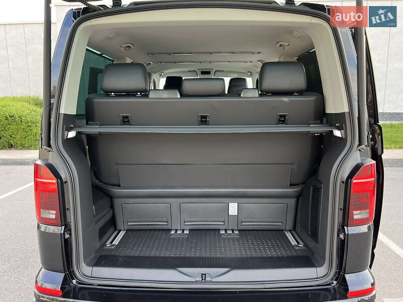 Минивэн Volkswagen Multivan 2020 в Киеве