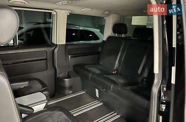 Минивэн Volkswagen Multivan 2016 в 