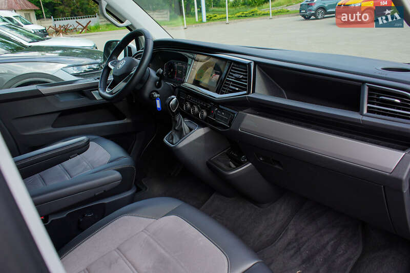 Минивэн Volkswagen Multivan 2020 в Житомире