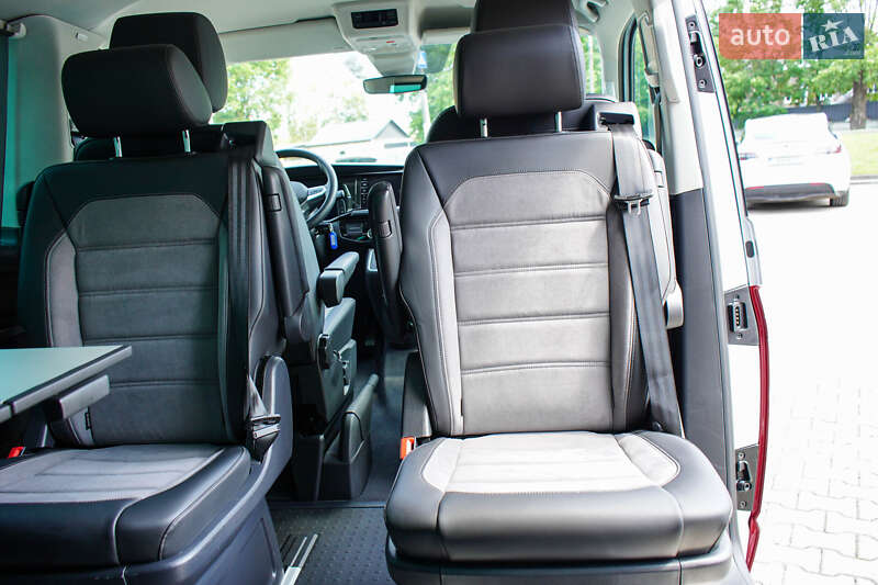 Минивэн Volkswagen Multivan 2020 в Житомире