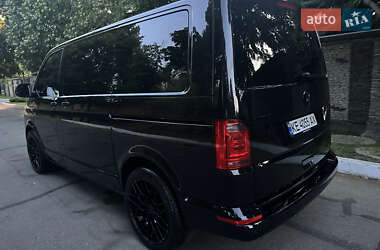 Минивэн Volkswagen Multivan 2016 в 