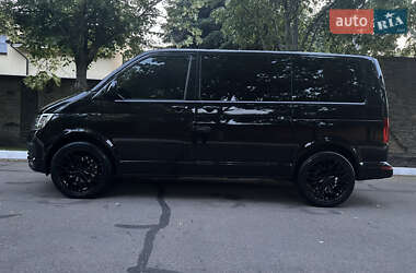 Минивэн Volkswagen Multivan 2016 в 
