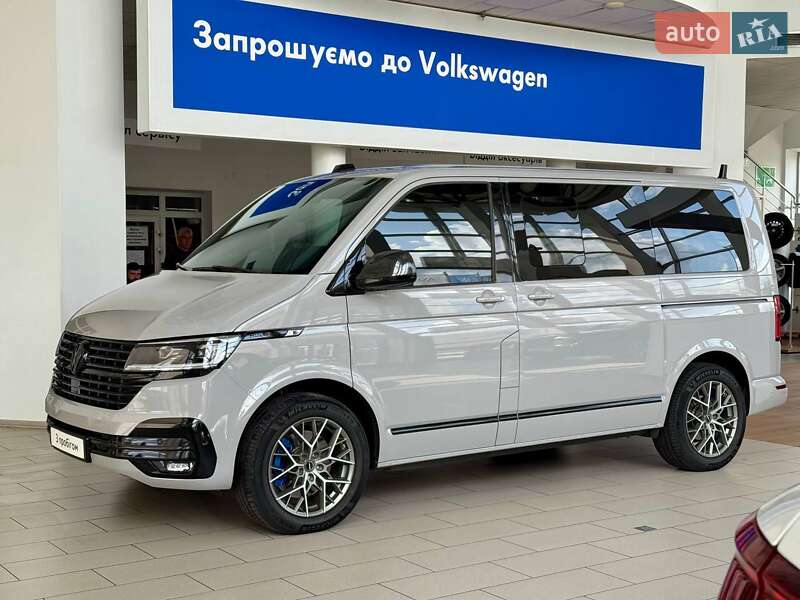 Минивэн Volkswagen Multivan 2024 в 