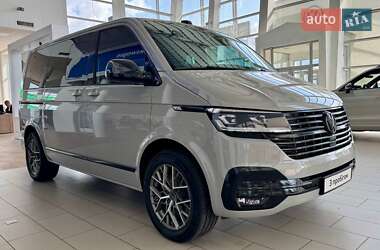 Минивэн Volkswagen Multivan 2024 в 