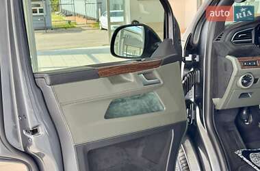 Минивэн Volkswagen Multivan 2024 в 