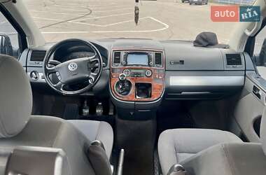 Мінівен Volkswagen Multivan 2005 в 