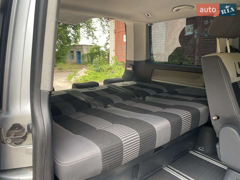 Минивэн Volkswagen Multivan 2006 в Черкассах