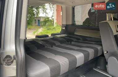 Минивэн Volkswagen Multivan 2006 в 