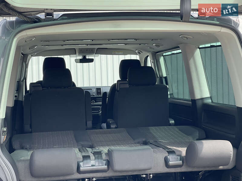 Минивэн Volkswagen Multivan 2018 в Мукачево