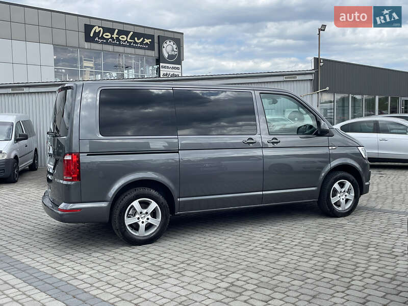 Минивэн Volkswagen Multivan 2018 в Мукачево