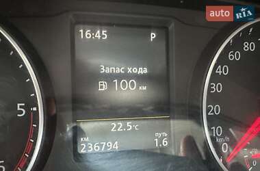Минивэн Volkswagen Multivan 2017 в 