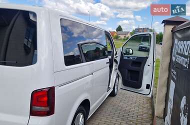 Минивэн Volkswagen Multivan 2013 в 