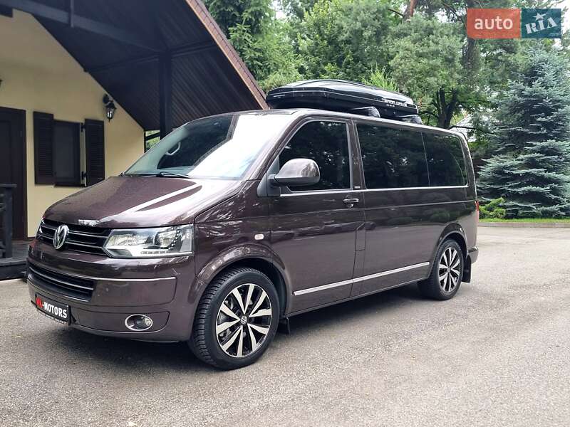 Минивэн Volkswagen Multivan 2012 в Киеве