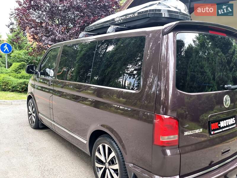 Минивэн Volkswagen Multivan 2012 в Киеве