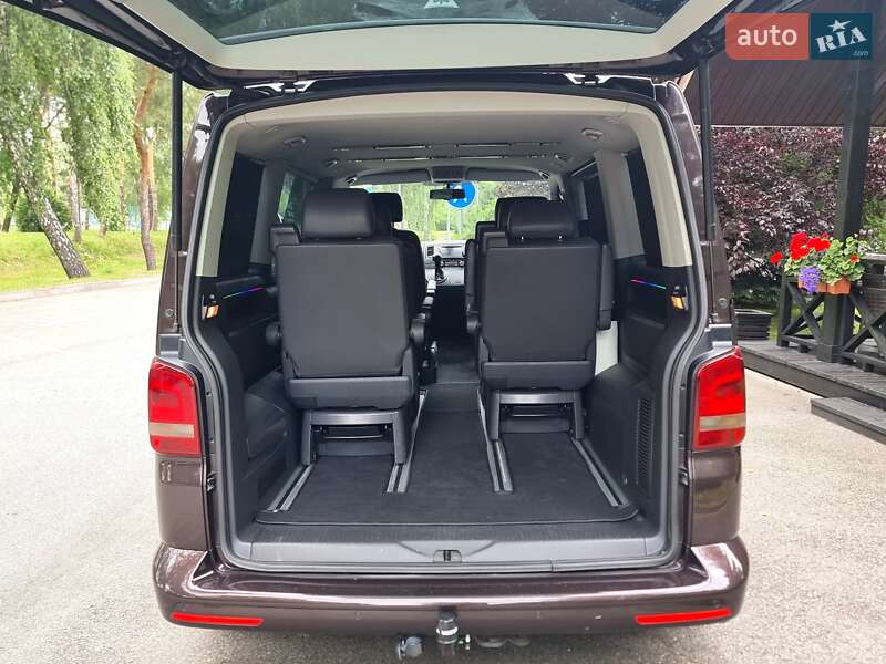 Минивэн Volkswagen Multivan 2012 в Киеве