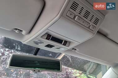 Минивэн Volkswagen Multivan 2012 в 