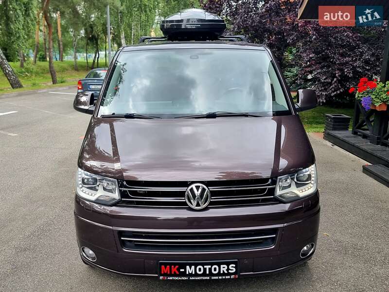 Минивэн Volkswagen Multivan 2012 в Киеве